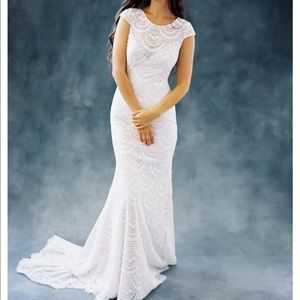 NEW Wilderly bridal Fern dress style f111.